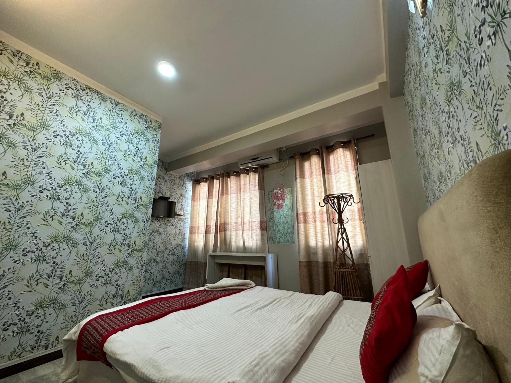 8848 Hostel Катманду Екстер'єр фото