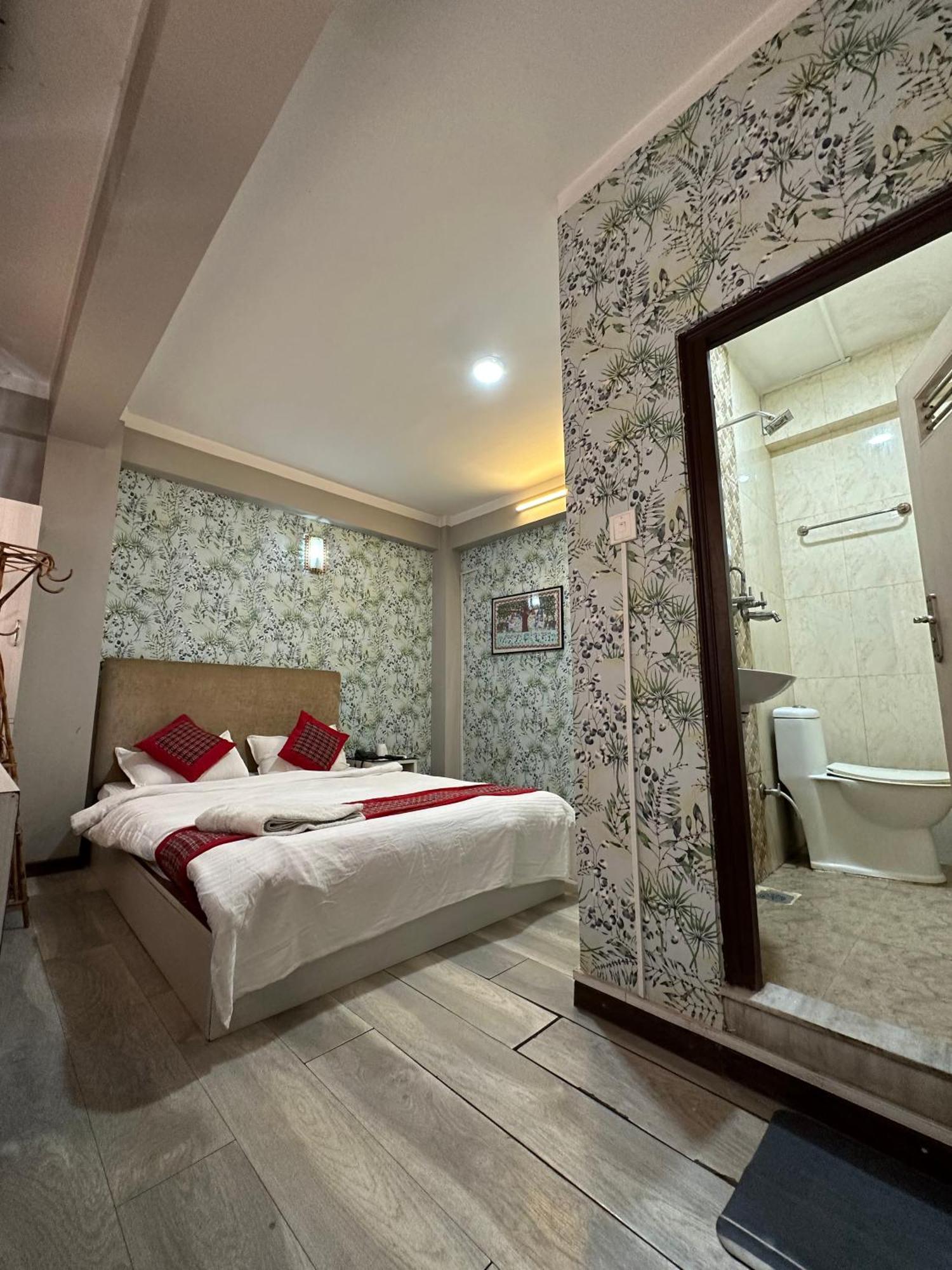 8848 Hostel Катманду Екстер'єр фото