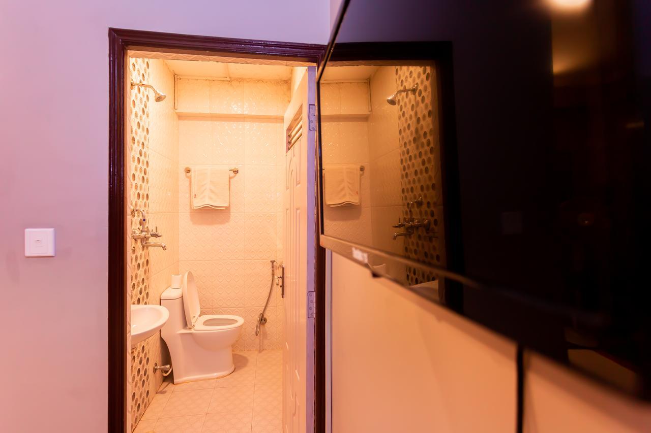 8848 Hostel Катманду Екстер'єр фото